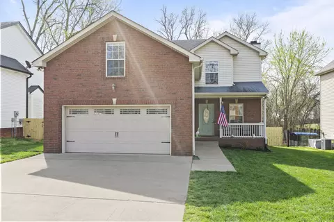 3467 Melrose Dr, Clarksville, TN 37042