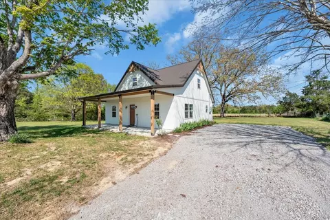 Exterior - 2152 Old Well Rd, Morrison, TN 37357 photo 10 of 10