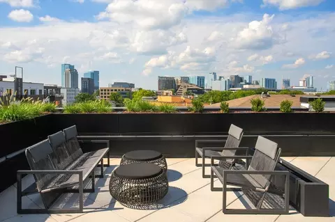 1014 16th Ave S #109, Nashville, TN 37212