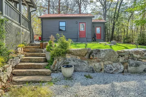 1841 Laurel Lake Dr, Monteagle, TN 37356