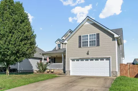 1015 Cindy Jo Ct, Clarksville, TN 37040