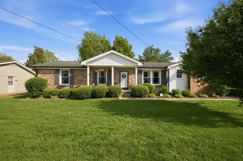 6613 Beacon Ln, Nashville, TN 37209