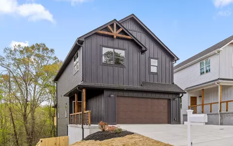 459 Candytuft Ln, Hixson, TN 37343