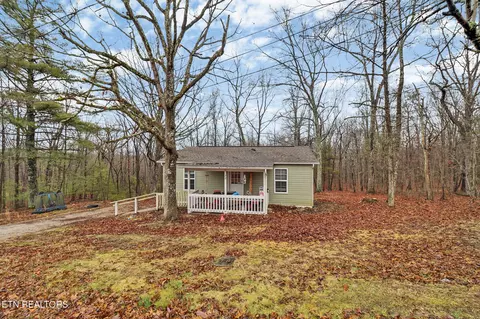 72 Firetower Ln, Crossville, TN 38571