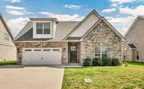 1425 Hereford Blvd, Clarksville, TN 37043