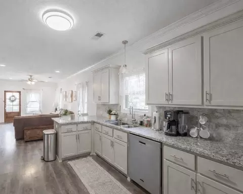 Kitchen - 137 Executive Dr, Jackson, TN 38305 photo 1 of 1