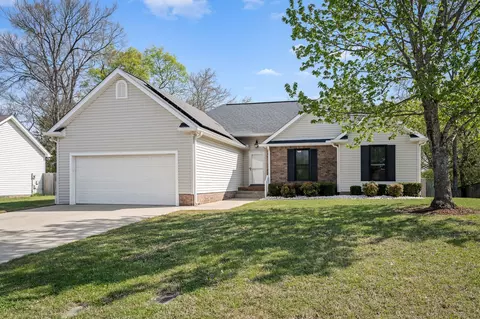 1989 Stoney Meadow Dr, Murfreesboro, TN 37128