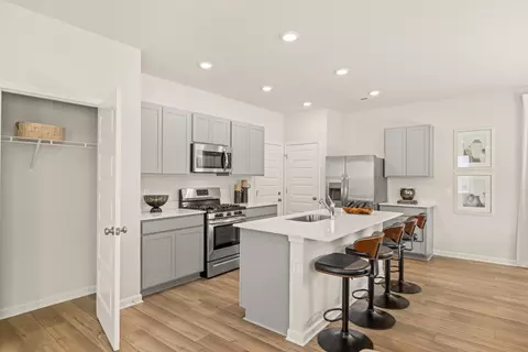 Kitchen - 2809 Haven Dr, Murfreesboro, TN 37127 photo 1 of 5