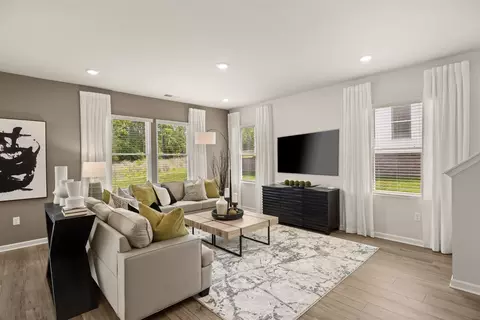 Living - 2809 Haven Dr, Murfreesboro, TN 37127 photo 1 of 4
