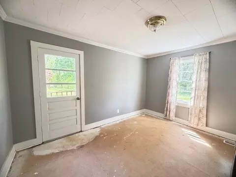 101 Walnut St, Decherd, TN 37324 photo 11