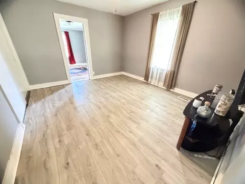 101 Walnut St, Decherd, TN 37324 photo 6