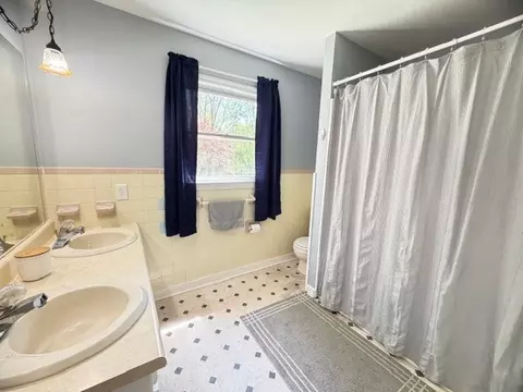 101 Walnut St, Decherd, TN 37324 photo 13