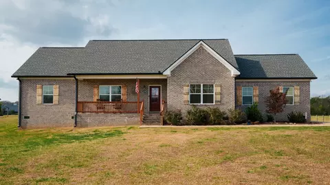 4480 Lunns Store Rd, Lewisburg, TN 37091