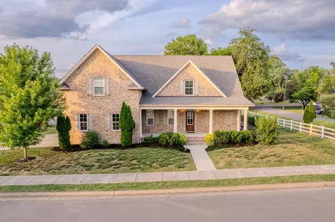 700 Keeton Ct, Old Hickory, TN 37138