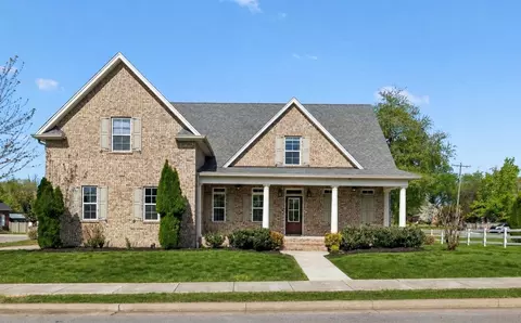 700 Keeton Ct, Old Hickory, TN 37138