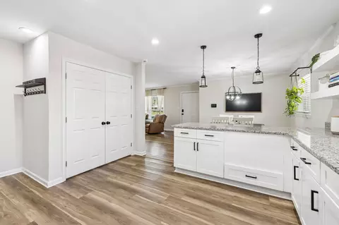 Entry Way - 212 E Clark Blvd, Murfreesboro, TN 37130 photo 1 of 1