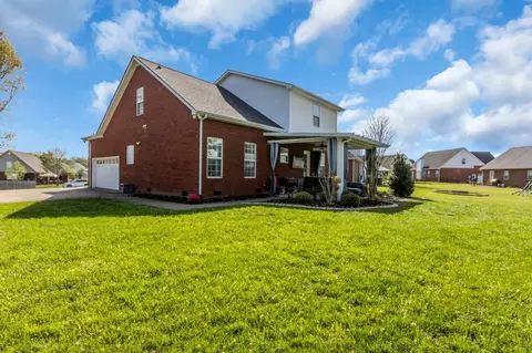 Exterior - 5233 Old Glory Ct, Murfreesboro, TN 37129 photo 4 of 6