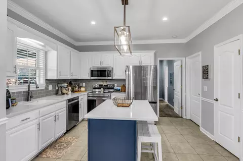 Kitchen - 5233 Old Glory Ct, Murfreesboro, TN 37129 photo 3 of 3