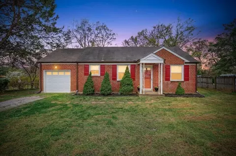 2226 Stratford Ave, Nashville, TN 37216