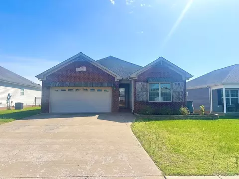 107 Saddlebrook Ct, Hopkinsville, KY 42240