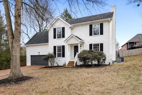 105 Horseshoe Ct, Mount Juliet, TN 37122