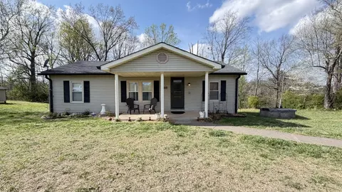 5013 Walnut Creek Rd, Scottsville, KY 42164
