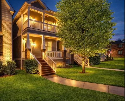 4802 Illinois Ave # B, Nashville, TN 37209