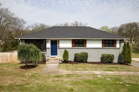 909 N Graycroft Ave, Madison, TN 37115