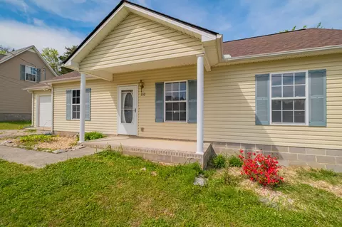 132 Stonefield Cir, Shelbyville, TN 37160