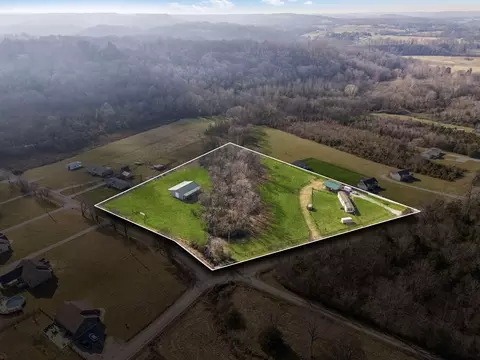 3118 Mckibbon Rd, Culleoka, TN 38451
