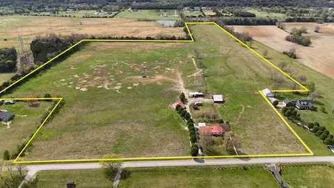 6254 Wayside Rd, Christiana, TN 37037
