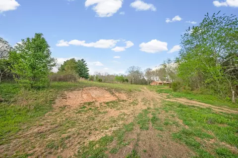 3 Bud Parker Ln, Erin, TN 37061