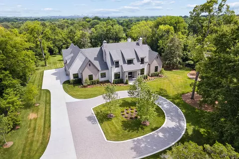 1114 Tyne Blvd, Nashville, TN 37220