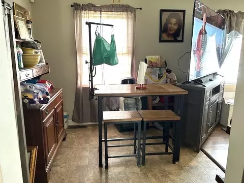 Dining - 102 Cofer Dr, Springfield, TN 37172 photo 1 of 1
