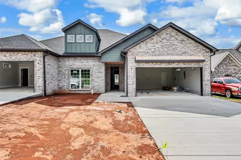 1101 Veridian Dr, Clarksville, TN 37043