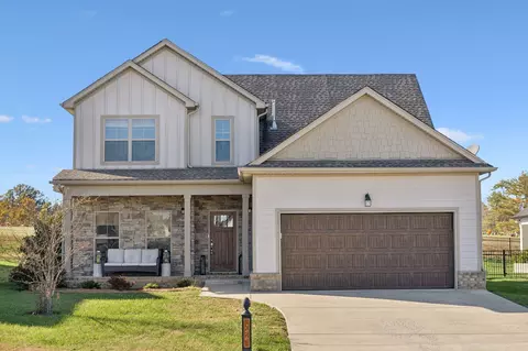 796 Jersey Dr, Clarksville, TN 37043