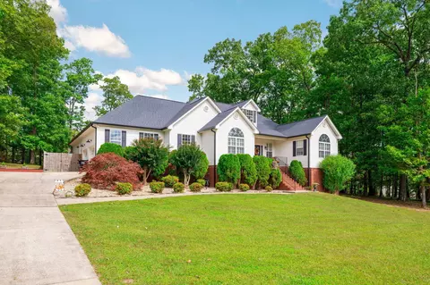 377 Windy Hollow Ln, Soddy Daisy, TN 37379