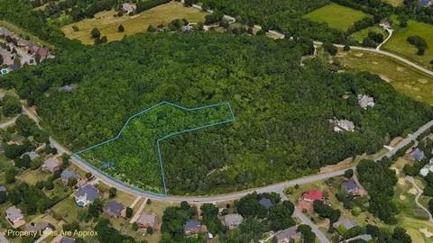 242 Spencer Creek Rd, Franklin, TN 37069