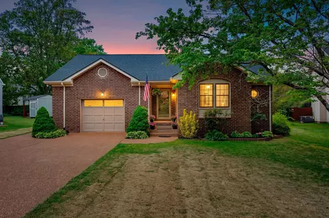 Exterior - 215 Devrow Ct, Franklin, TN 37064 photo 2 of 13