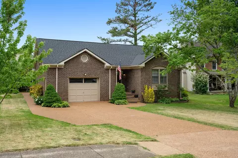 Exterior - 215 Devrow Ct, Franklin, TN 37064 photo 4 of 13