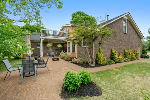 Exterior - 215 Devrow Ct, Franklin, TN 37064 photo 12 of 13