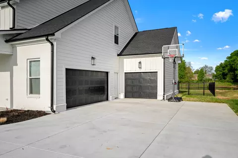 Other - 520 Gresham Ln, Murfreesboro, TN 37129 photo 1 of 8