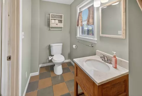 Bath - 145 E Maple St, Dresden, TN 38225 photo 1 of 4