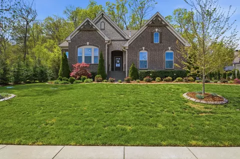 134 Angels Cove Ln, Lebanon, TN 37087