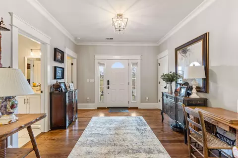 Entry Way - 1103 Rogues Fork Rd, Bethpage, TN 37022 photo 6 of 7