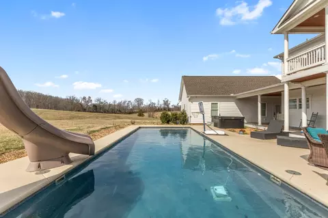Exterior - 1103 Rogues Fork Rd, Bethpage, TN 37022 photo 27 of 36
