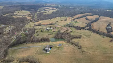 View/Area - 1103 Rogues Fork Rd, Bethpage, TN 37022 photo 6 of 12