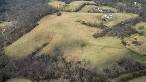 View/Area - 1103 Rogues Fork Rd, Bethpage, TN 37022 photo 11 of 12