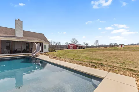 Exterior - 1103 Rogues Fork Rd, Bethpage, TN 37022 photo 30 of 36
