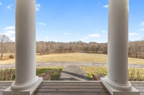 Exterior - 1103 Rogues Fork Rd, Bethpage, TN 37022 photo 21 of 36
